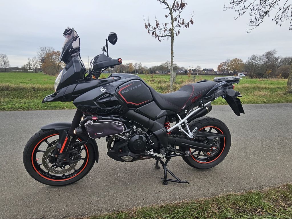 Suzuki DL 1000 V-Strom