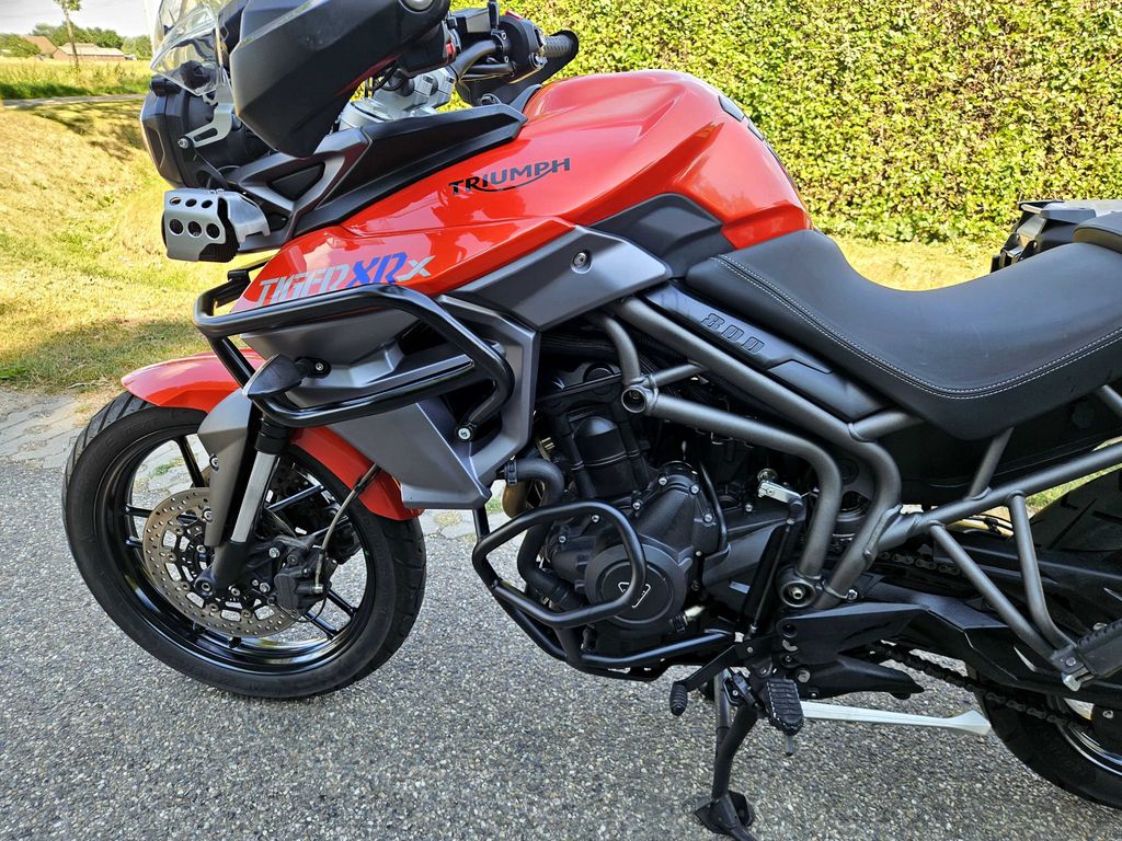 thumb-25
