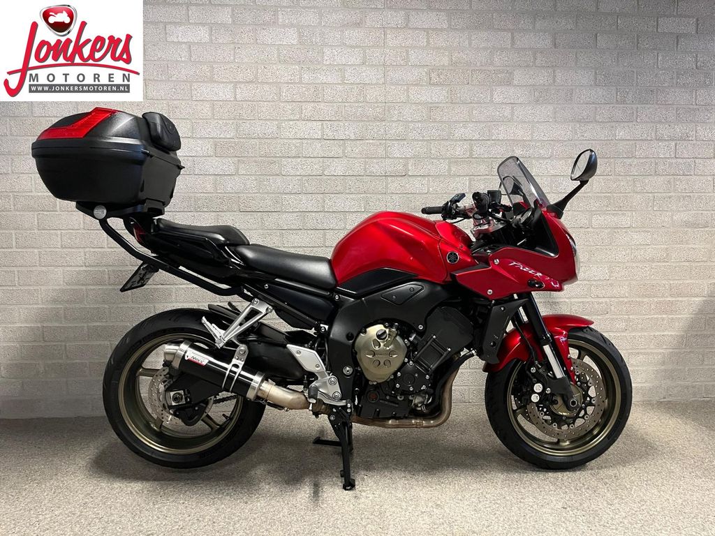 Yamaha FZ-1 Fazer