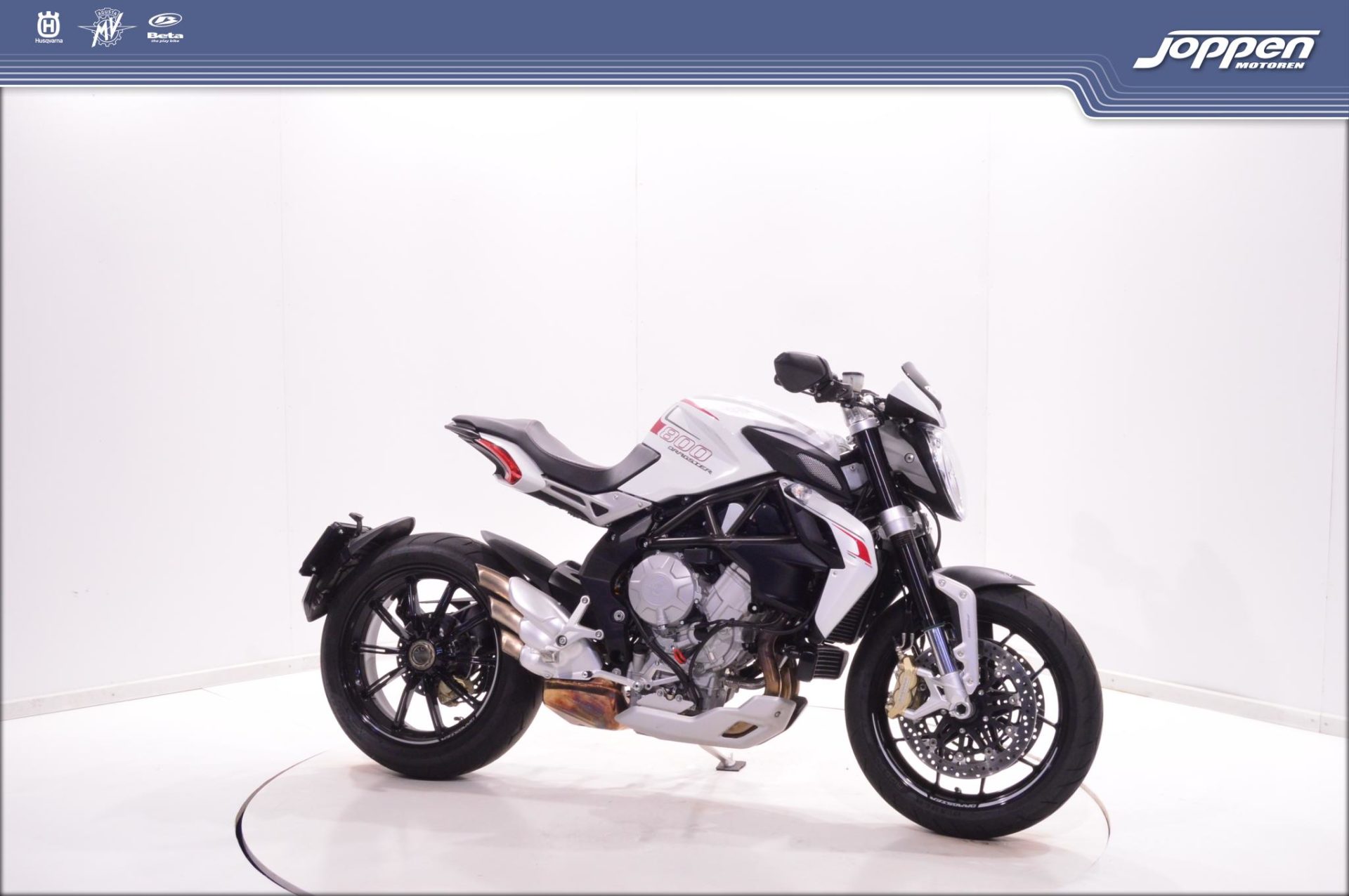 MV Agusta Dragster 800