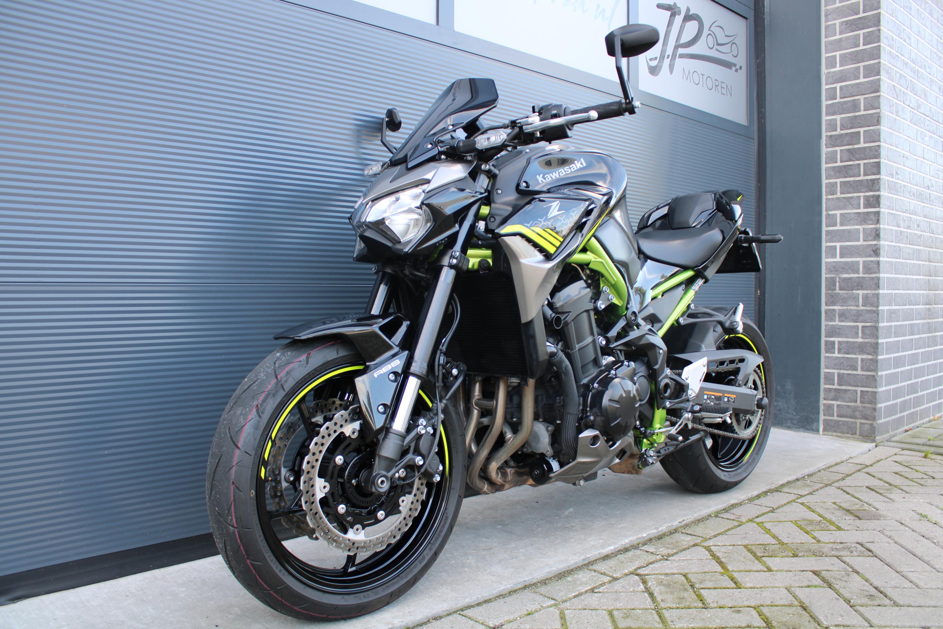 Kawasaki Z900 Performance