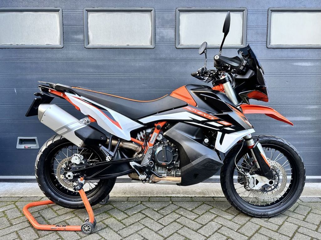 thumb-0