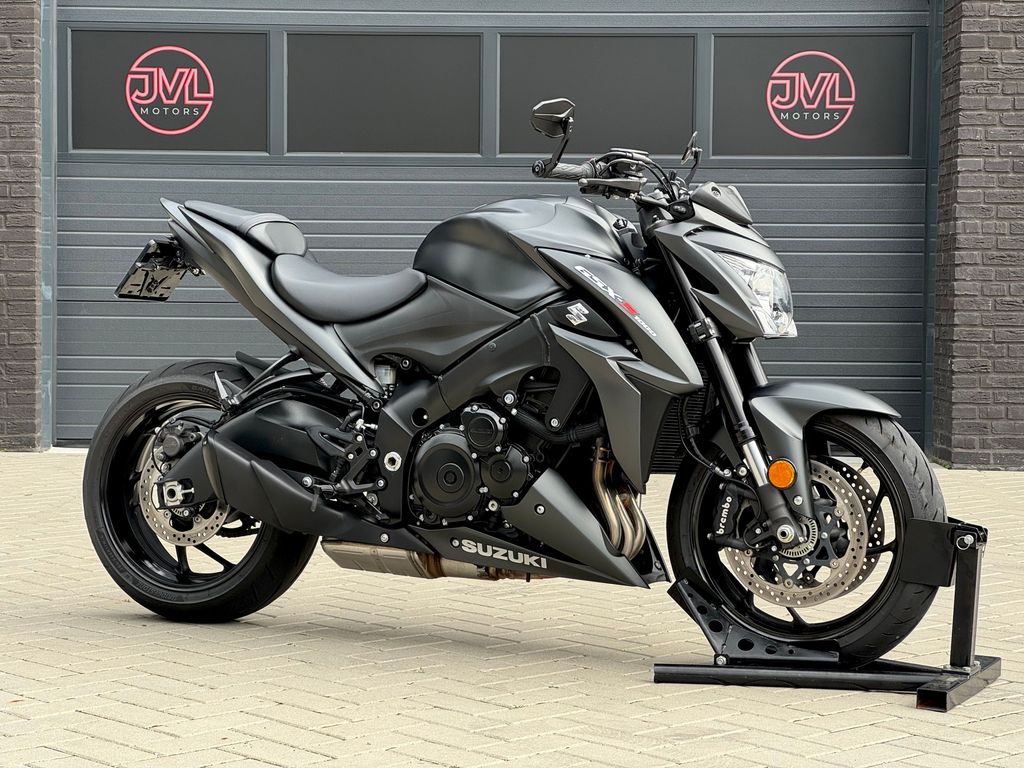 Suzuki GSX-S1000ZA