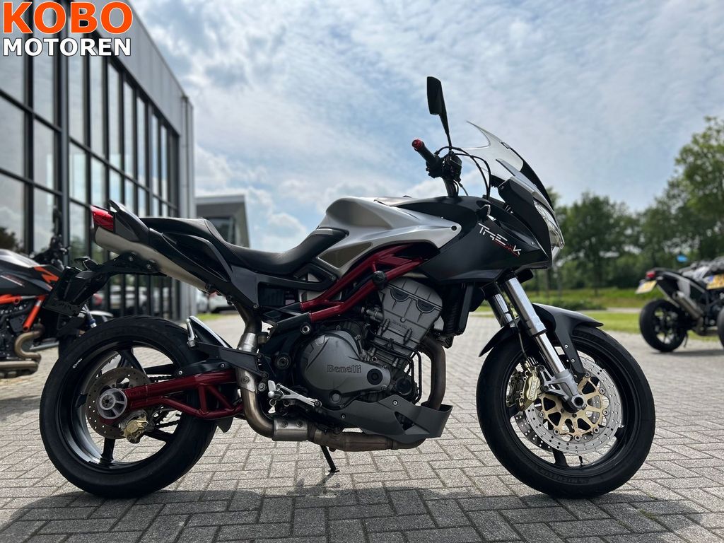 Benelli TREK 1130