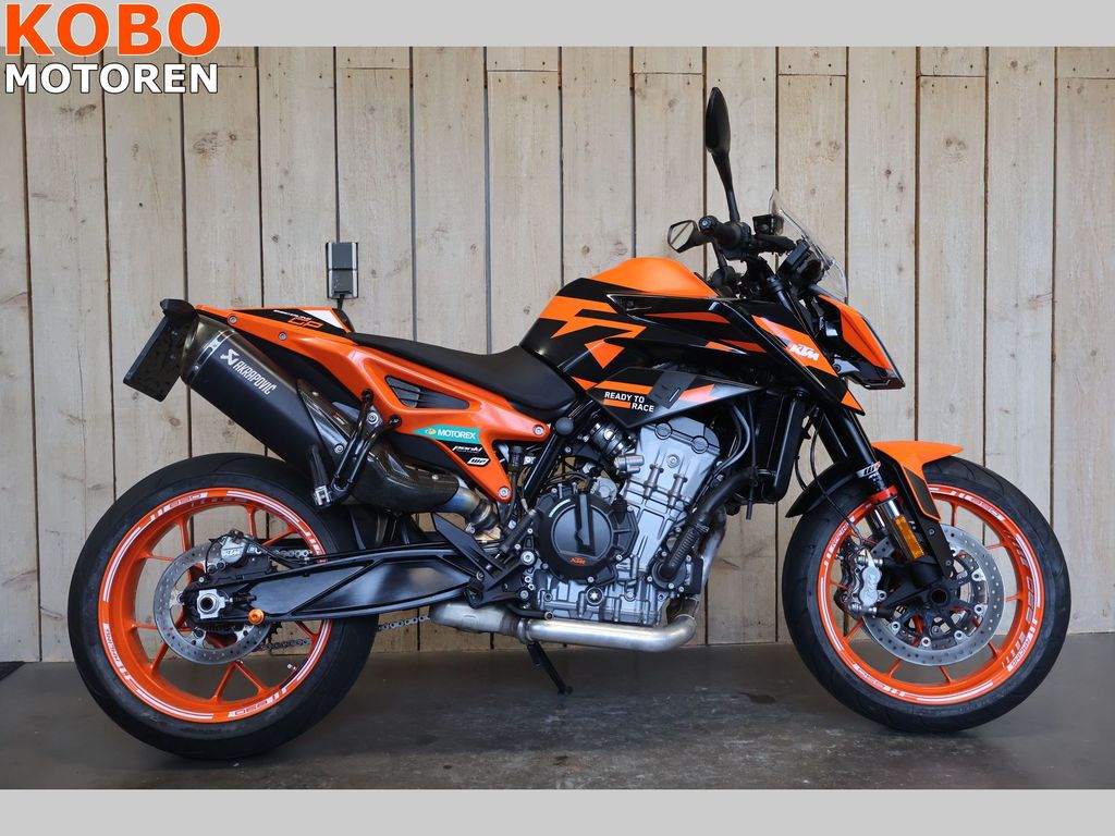 KTM 890 Duke