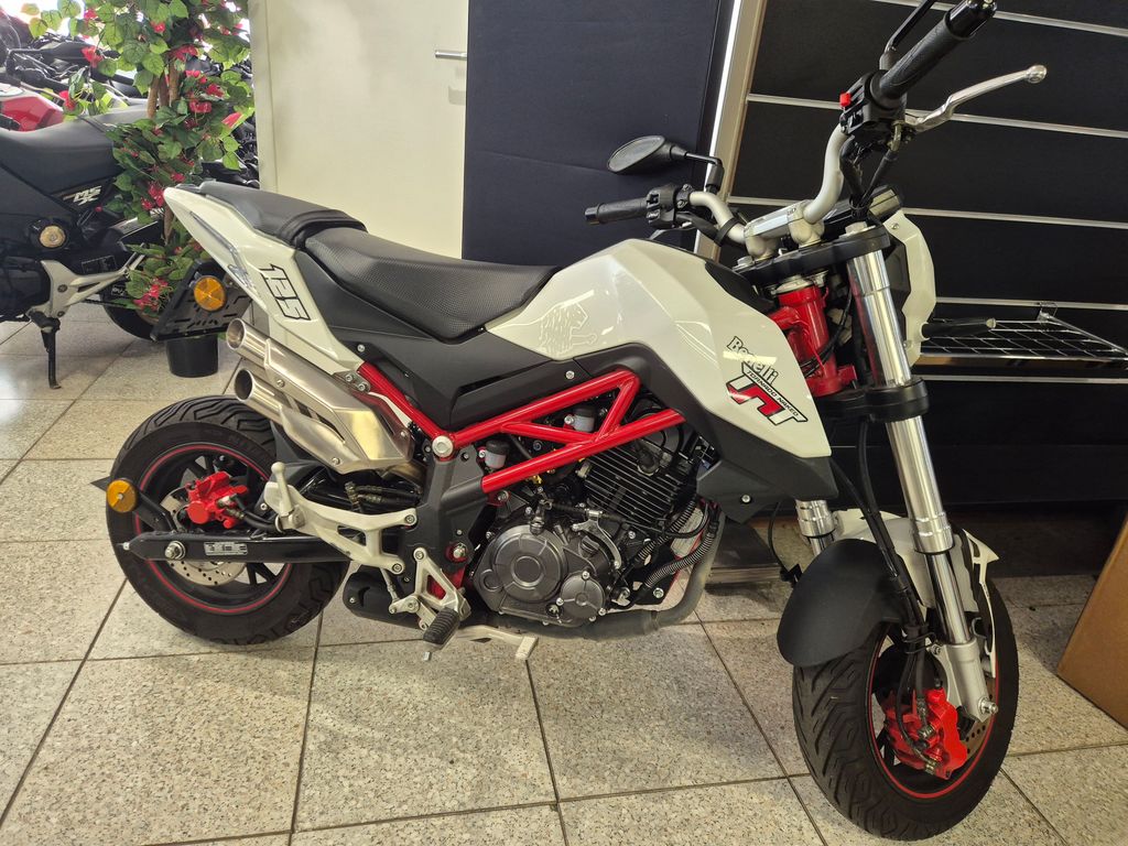 Benelli Tornado Naked T