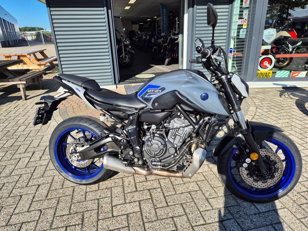 Yamaha MT-07