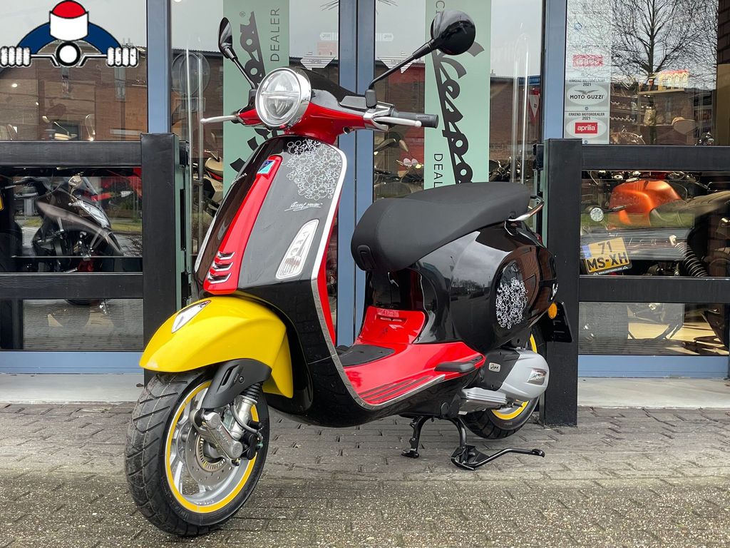 Vespa PRIMAVERA 125