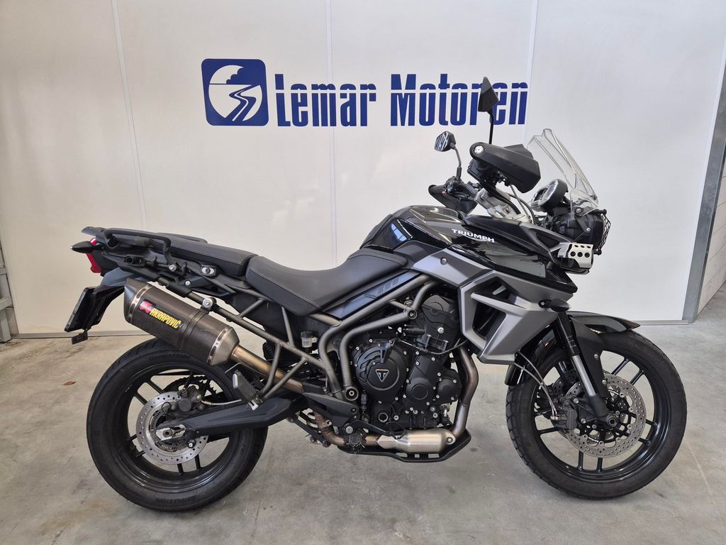 Triumph Tiger 800 XR