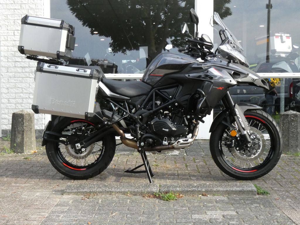 Benelli TRK 502 X