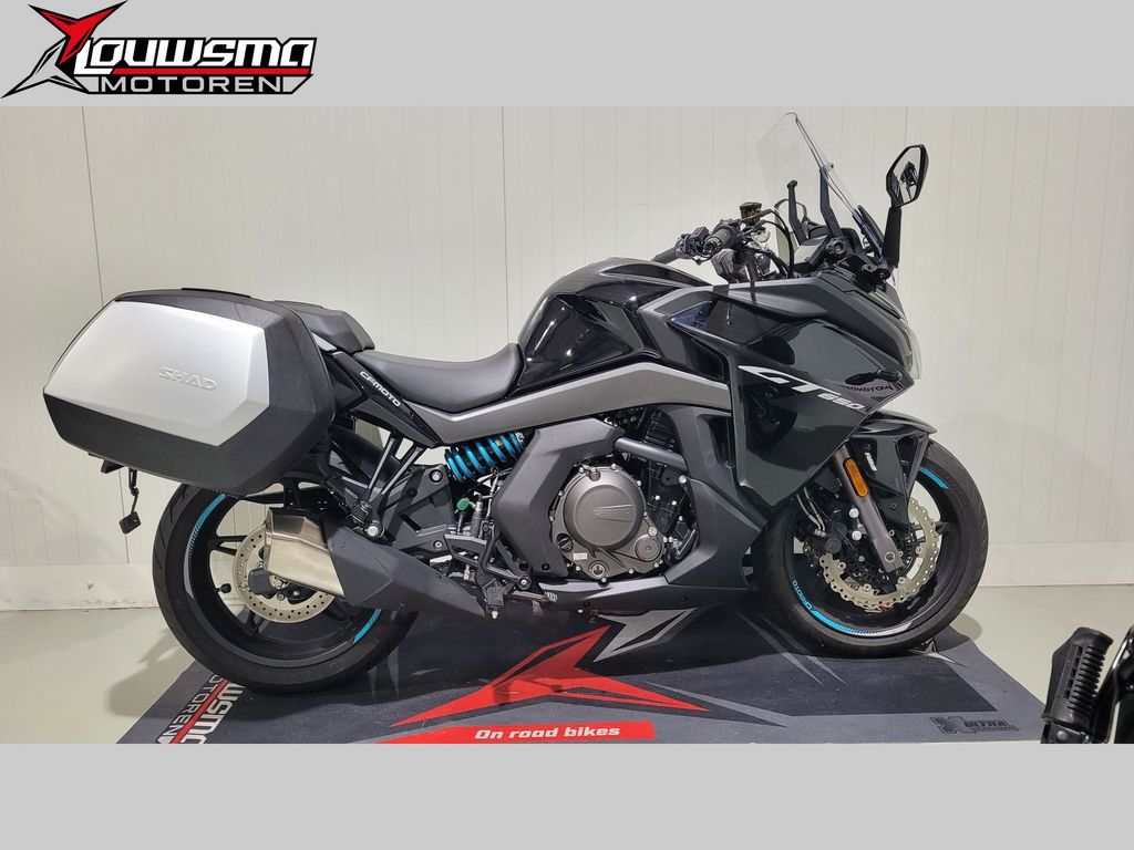 CFMOTO 650 GT