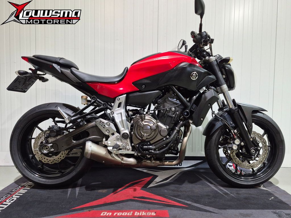 Yamaha MT-07