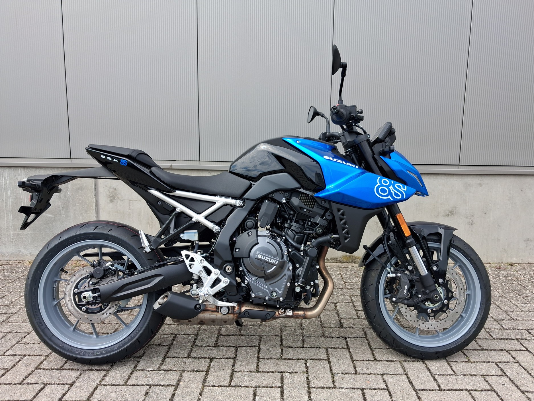 Suzuki GSX 8S