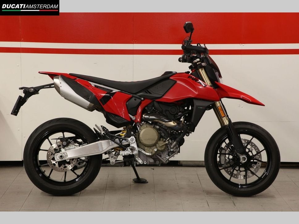 Ducati Hypermotard 698