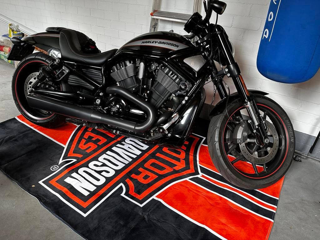 Harley-Davidson VRSCD Night Rod