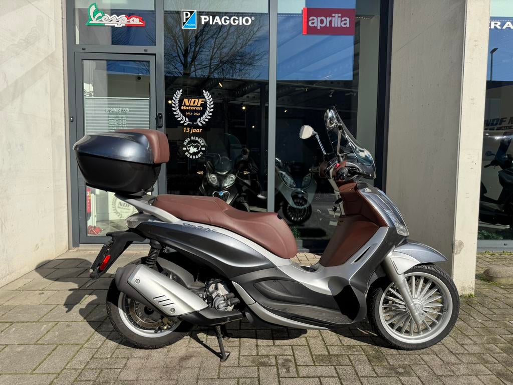 Piaggio Beverly 300