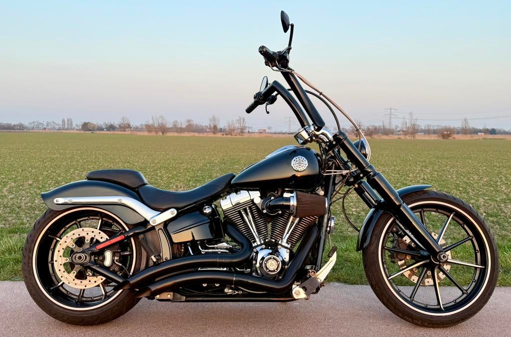 Harley-Davidson FXBR Breakout 117