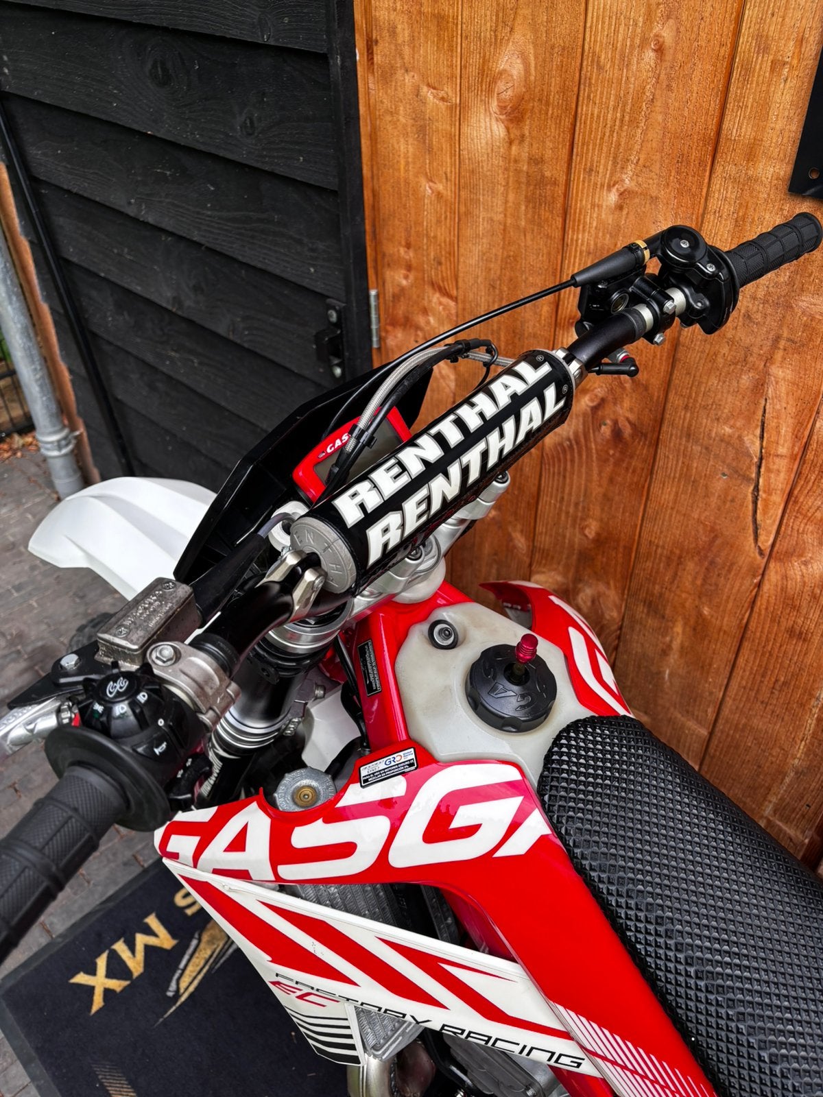 thumb-11