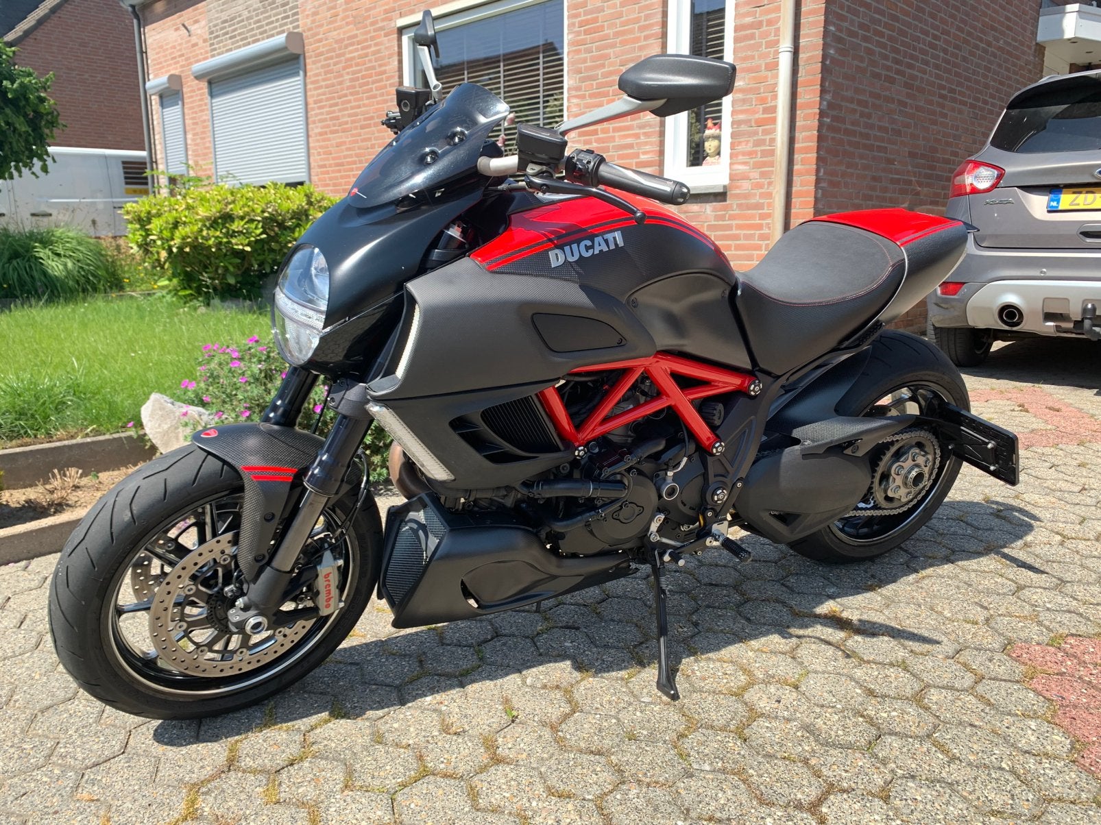 Ducati Diavel Carbon