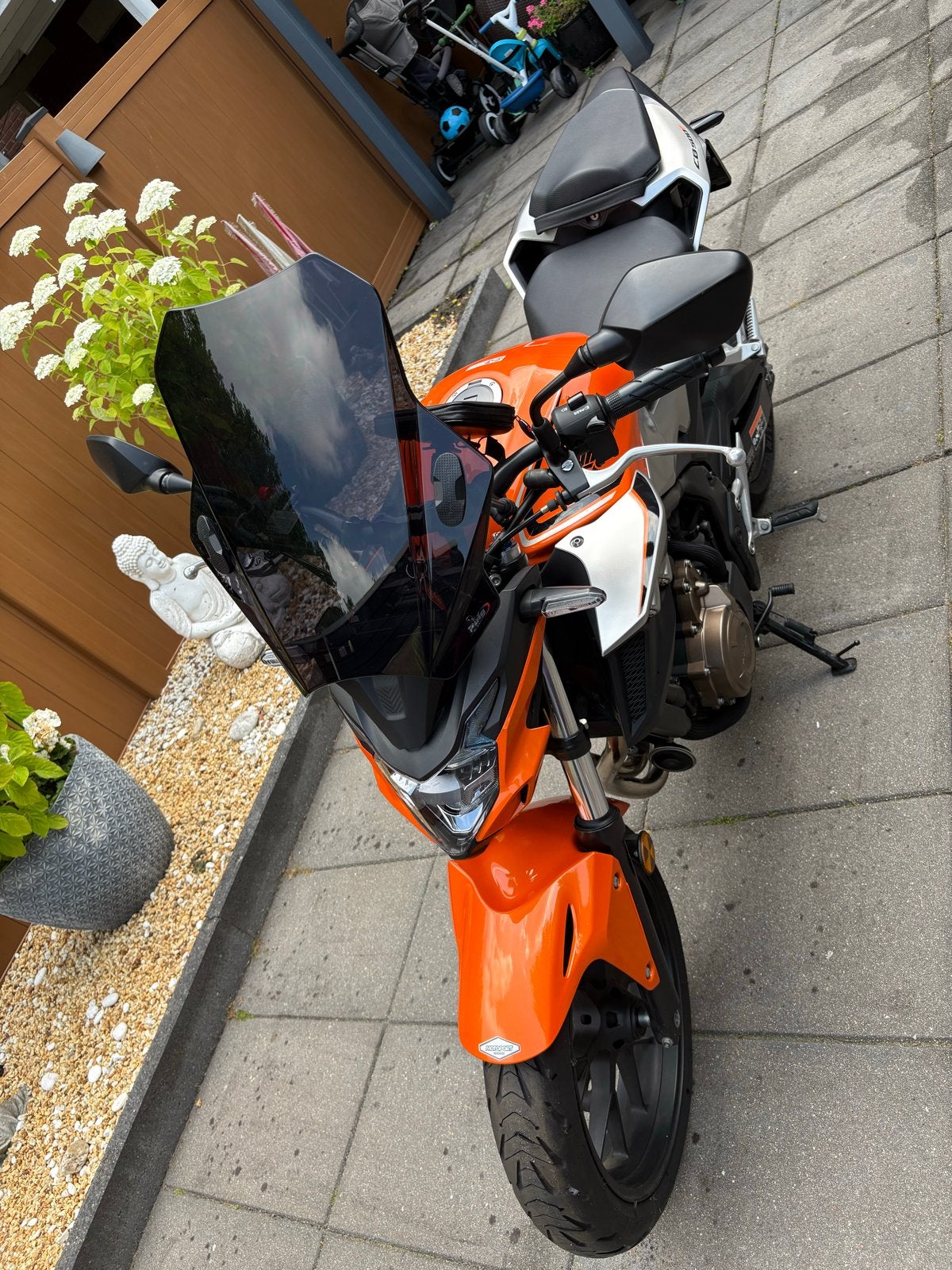 thumb-8