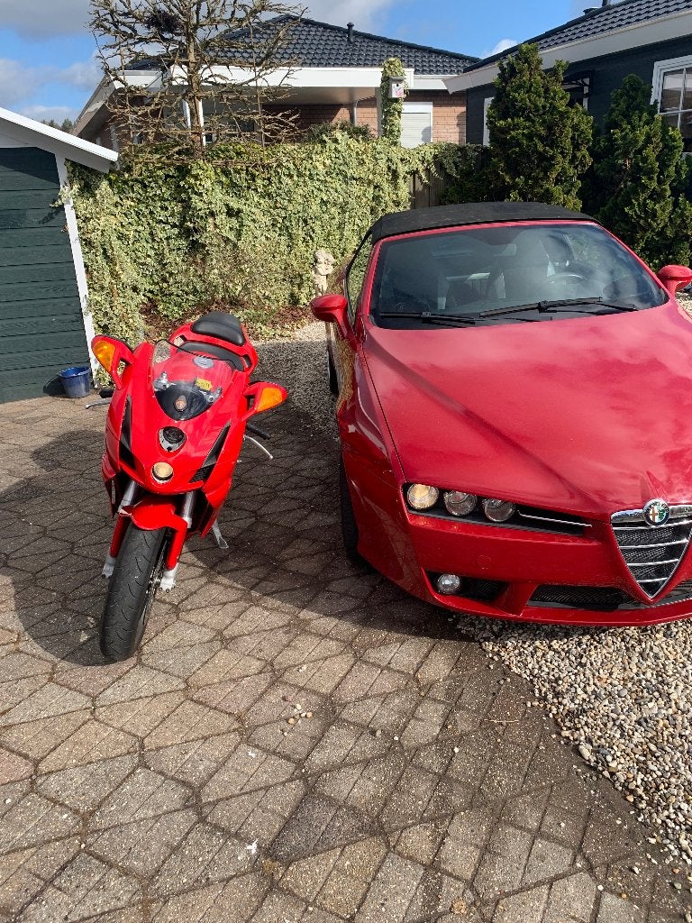 Ducati 999
