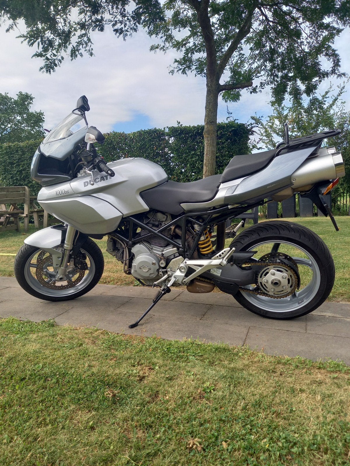 Ducati Multistrada 1000 DS