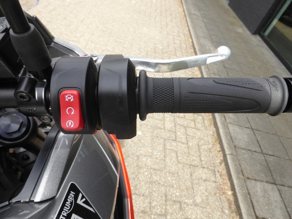 thumb-11