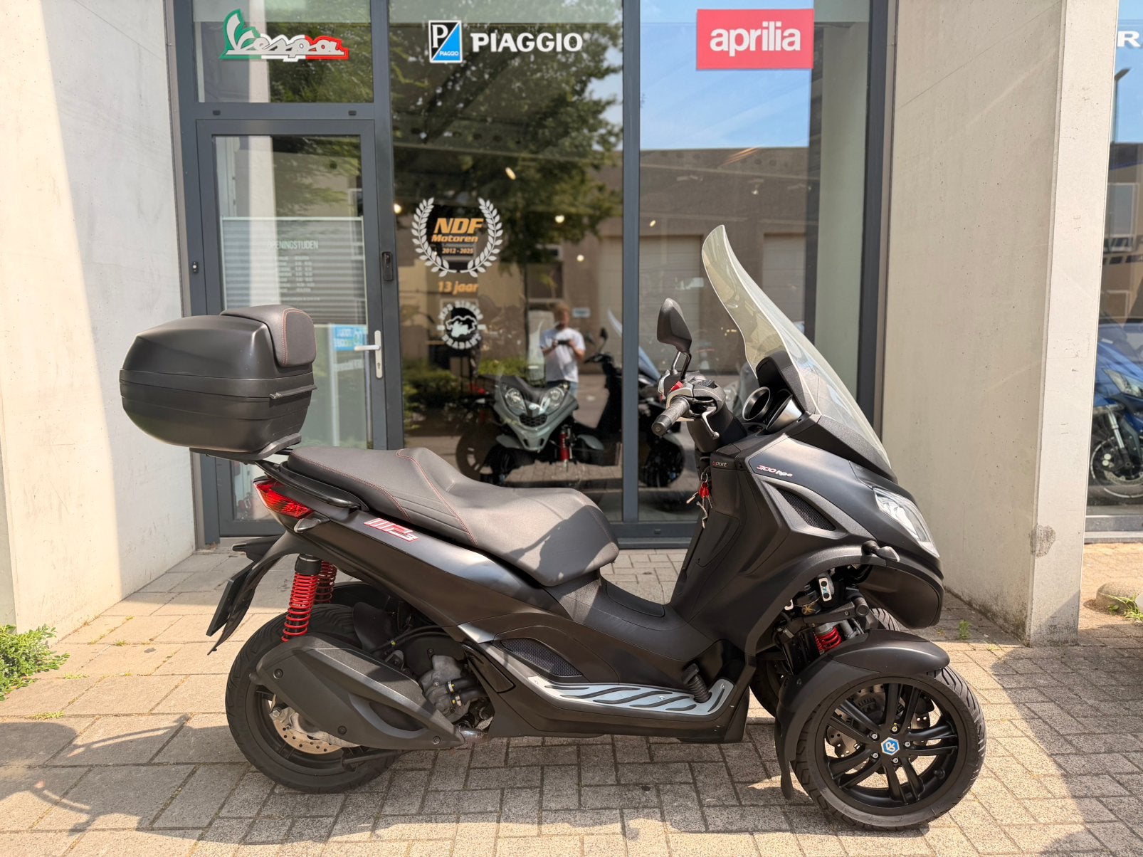 Piaggio MP3 300 HPE