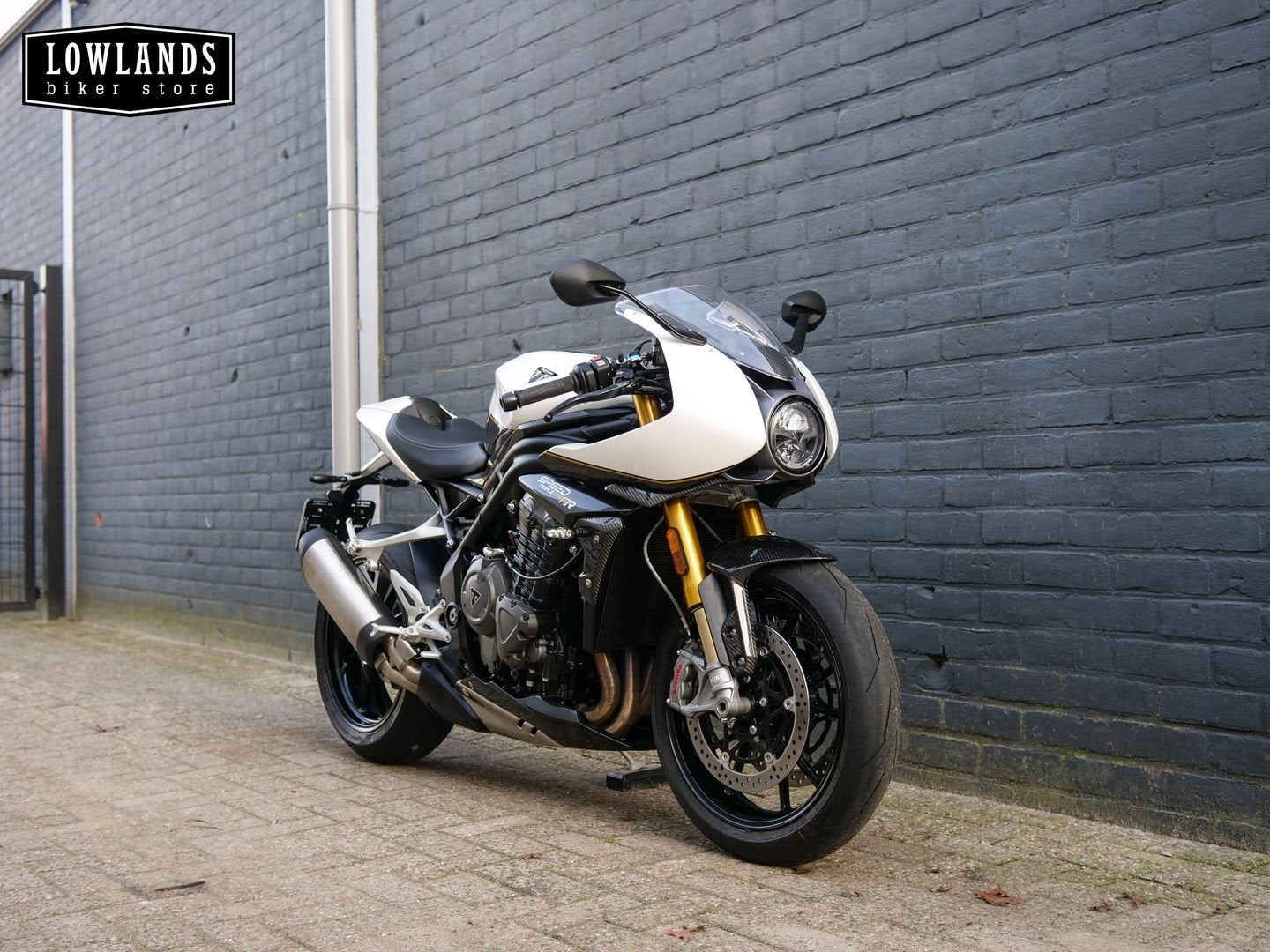 thumb-1