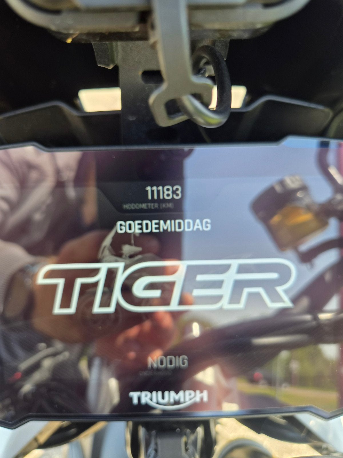 thumb-11
