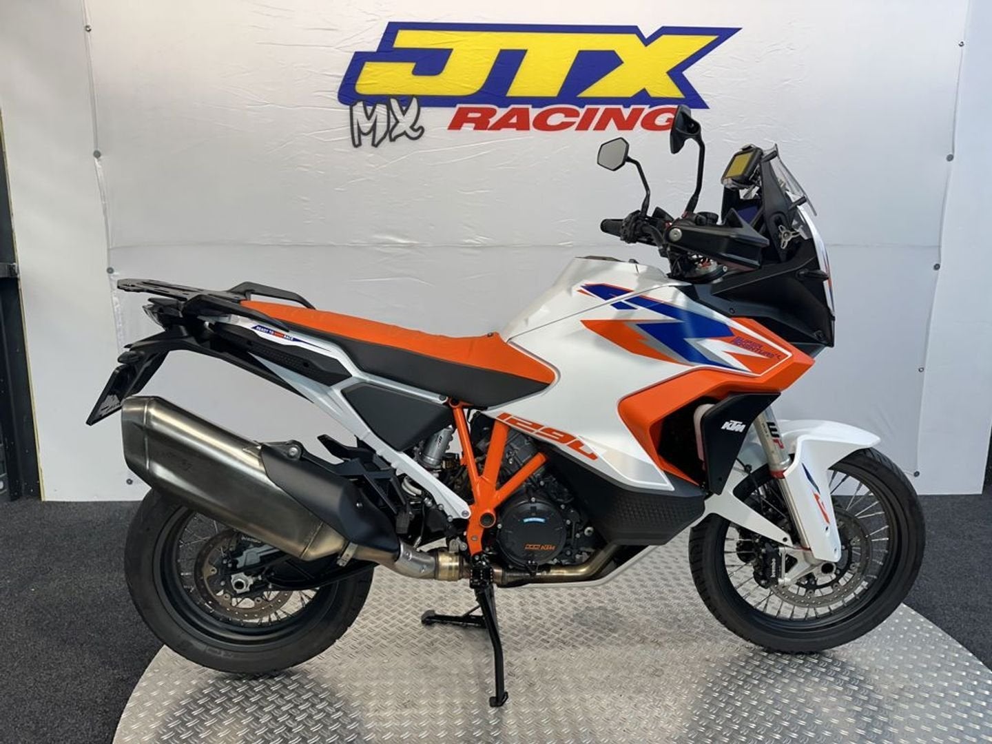 thumb-0