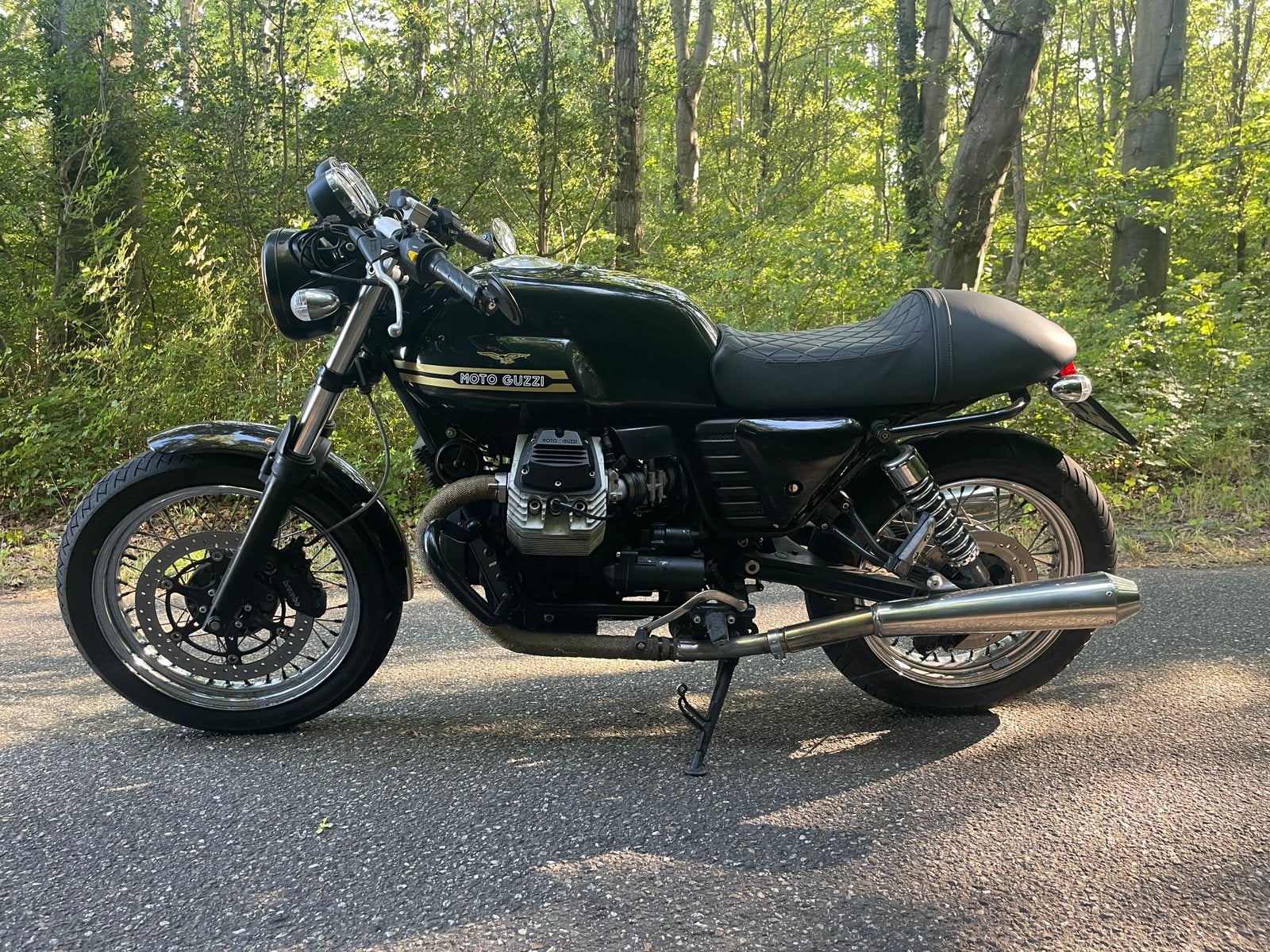 Moto Guzzi V7 750 Cafe Racer Kit