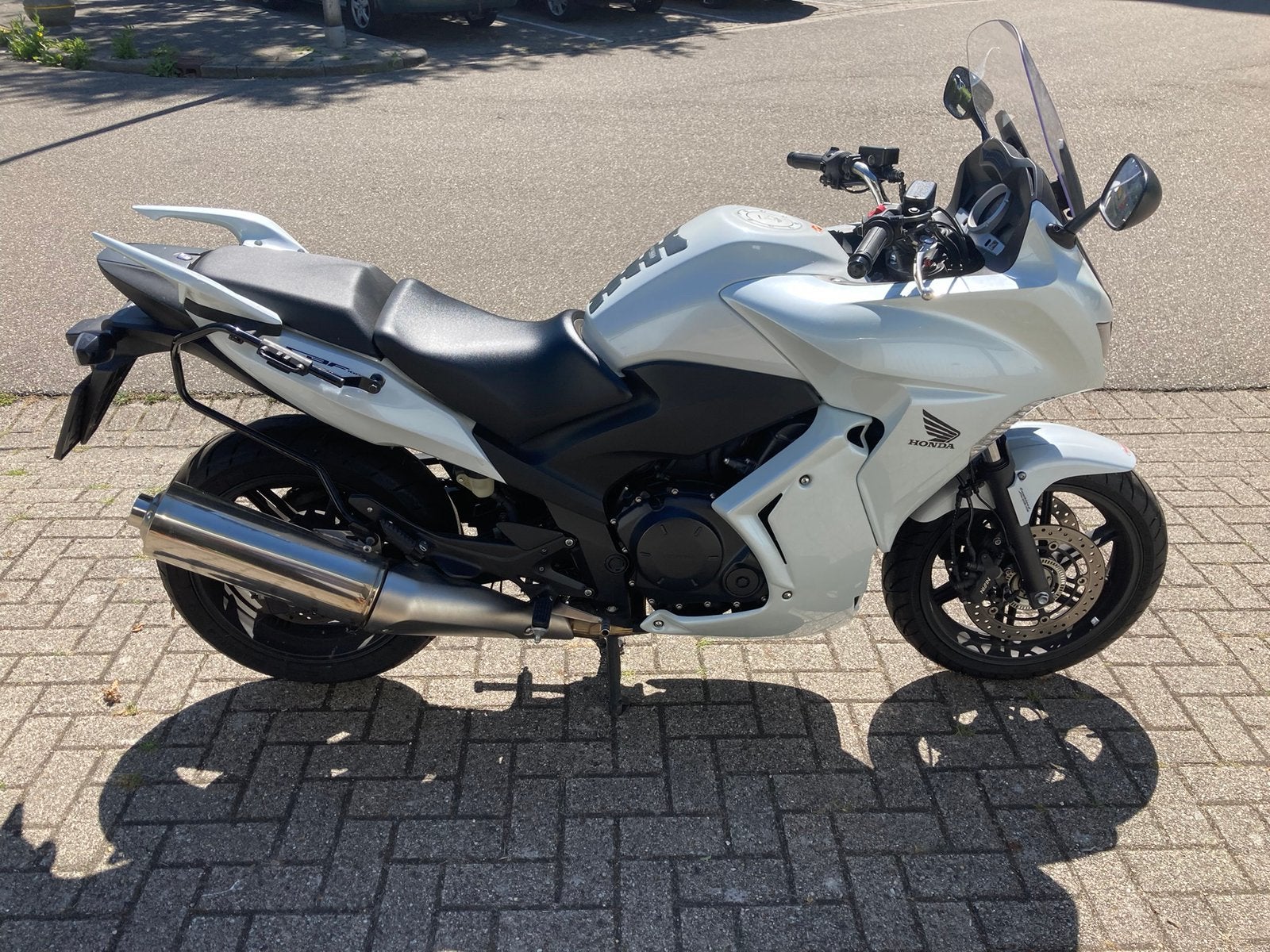 thumb-0
