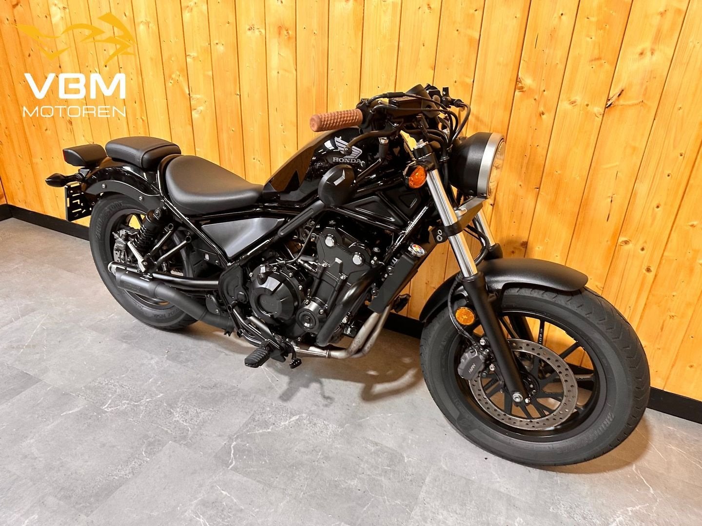 thumb-1