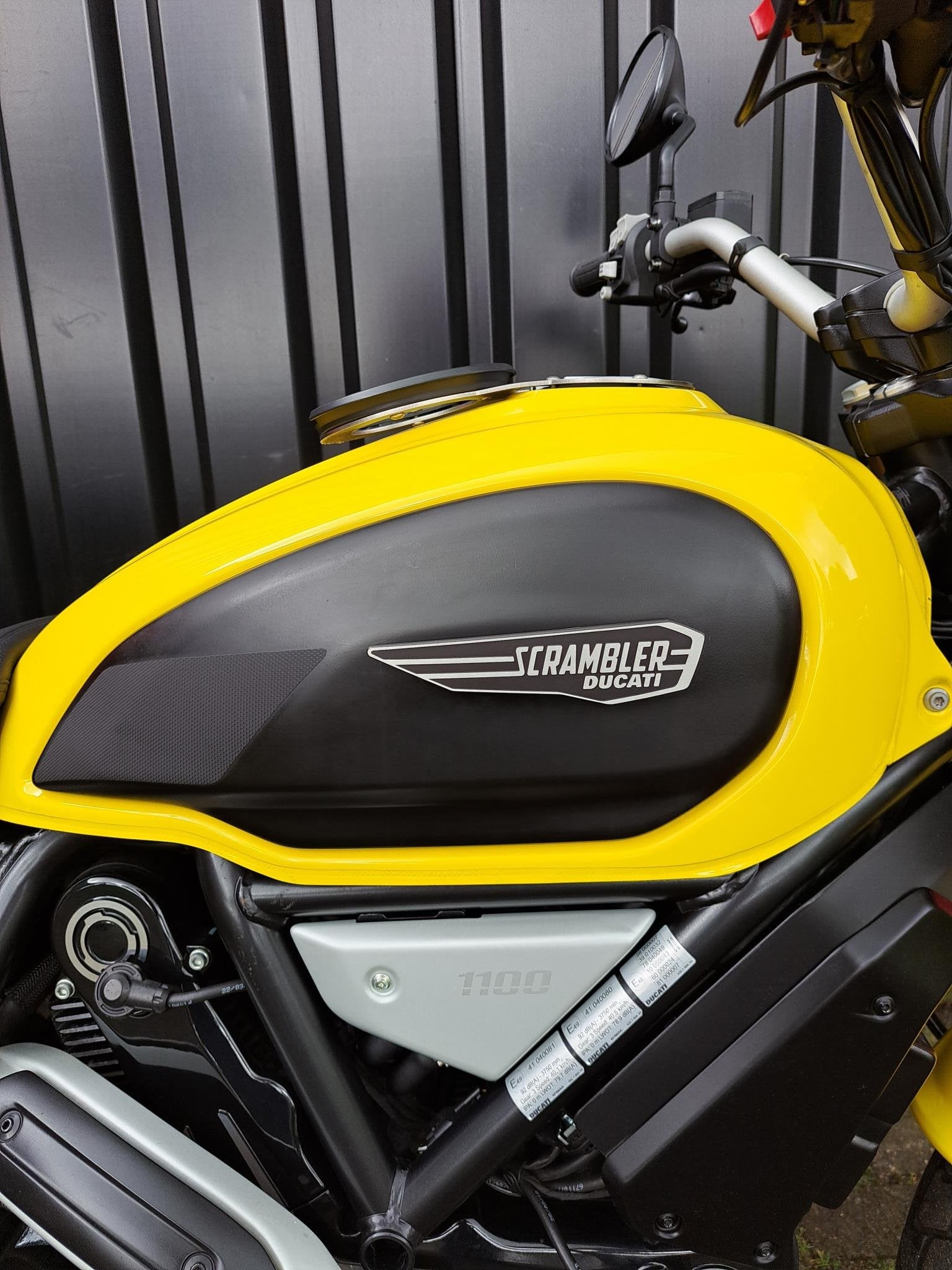 thumb-8