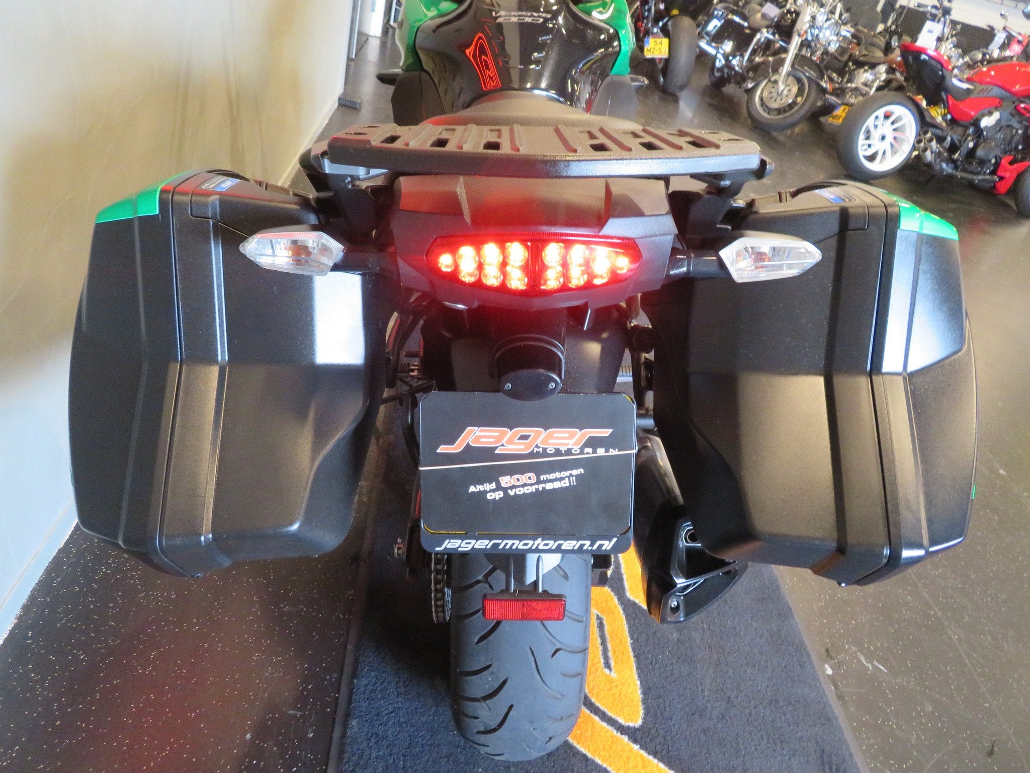 thumb-3