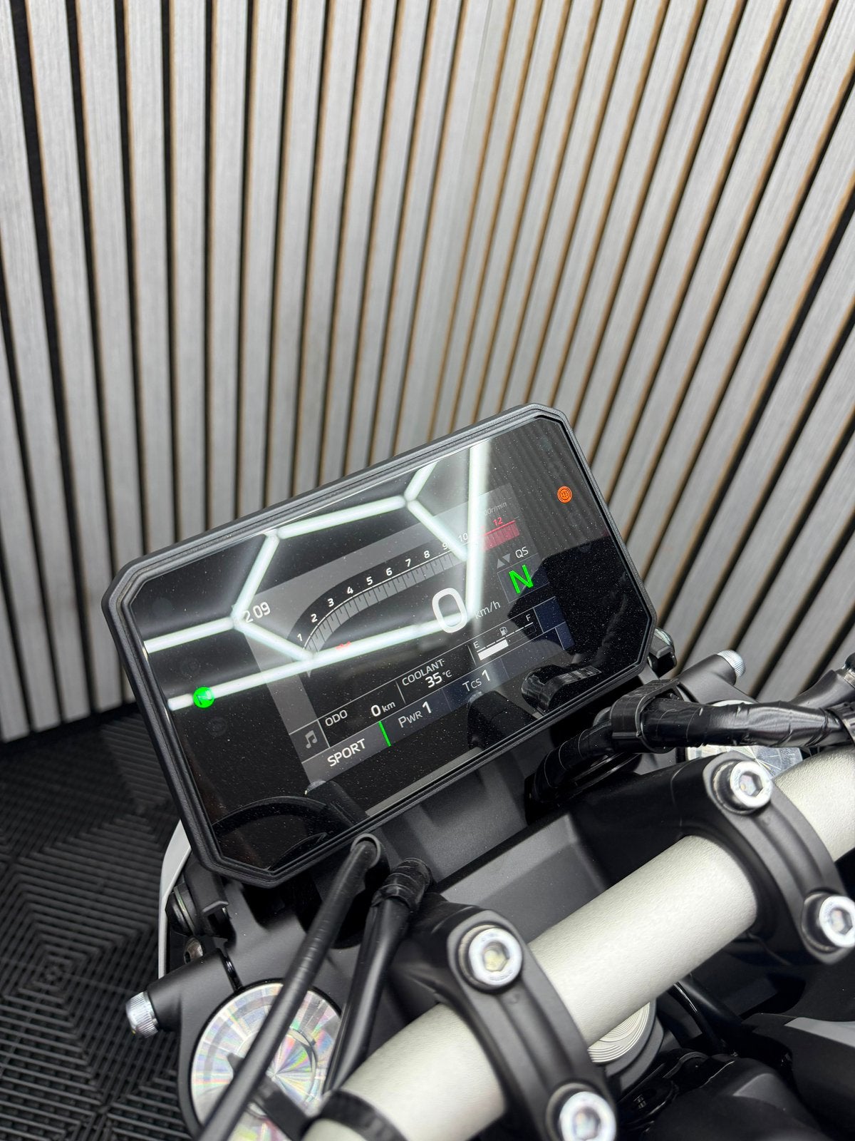 thumb-7