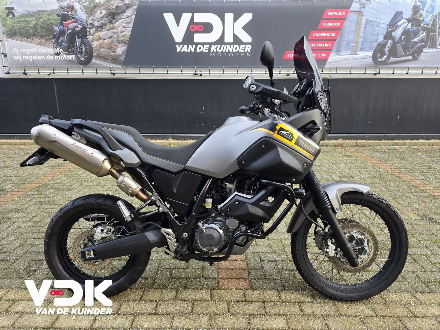thumb-0