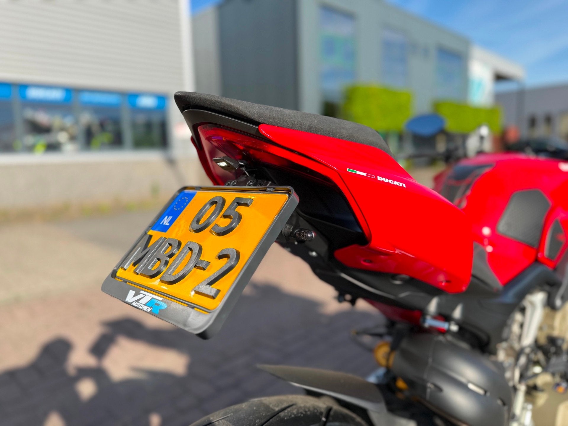 thumb-9