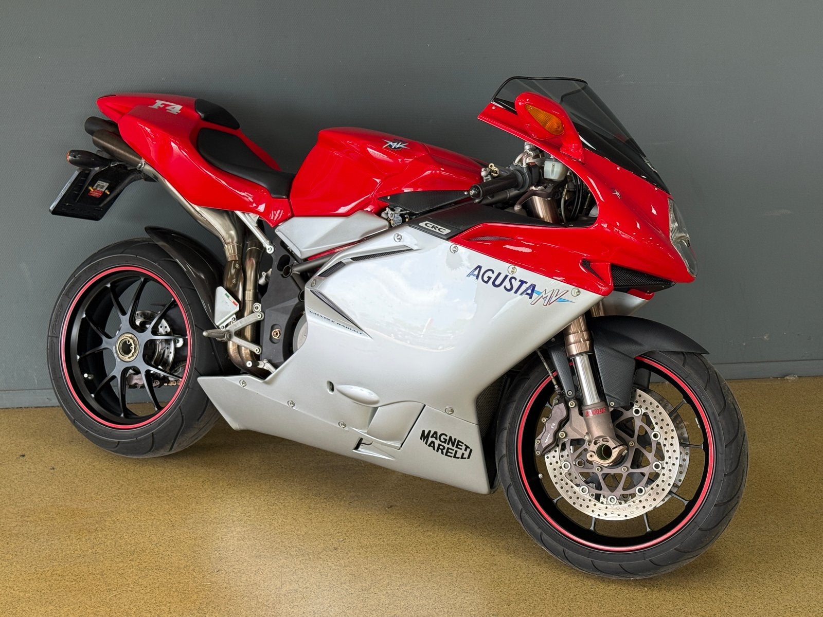 MV Agusta F4 750 S