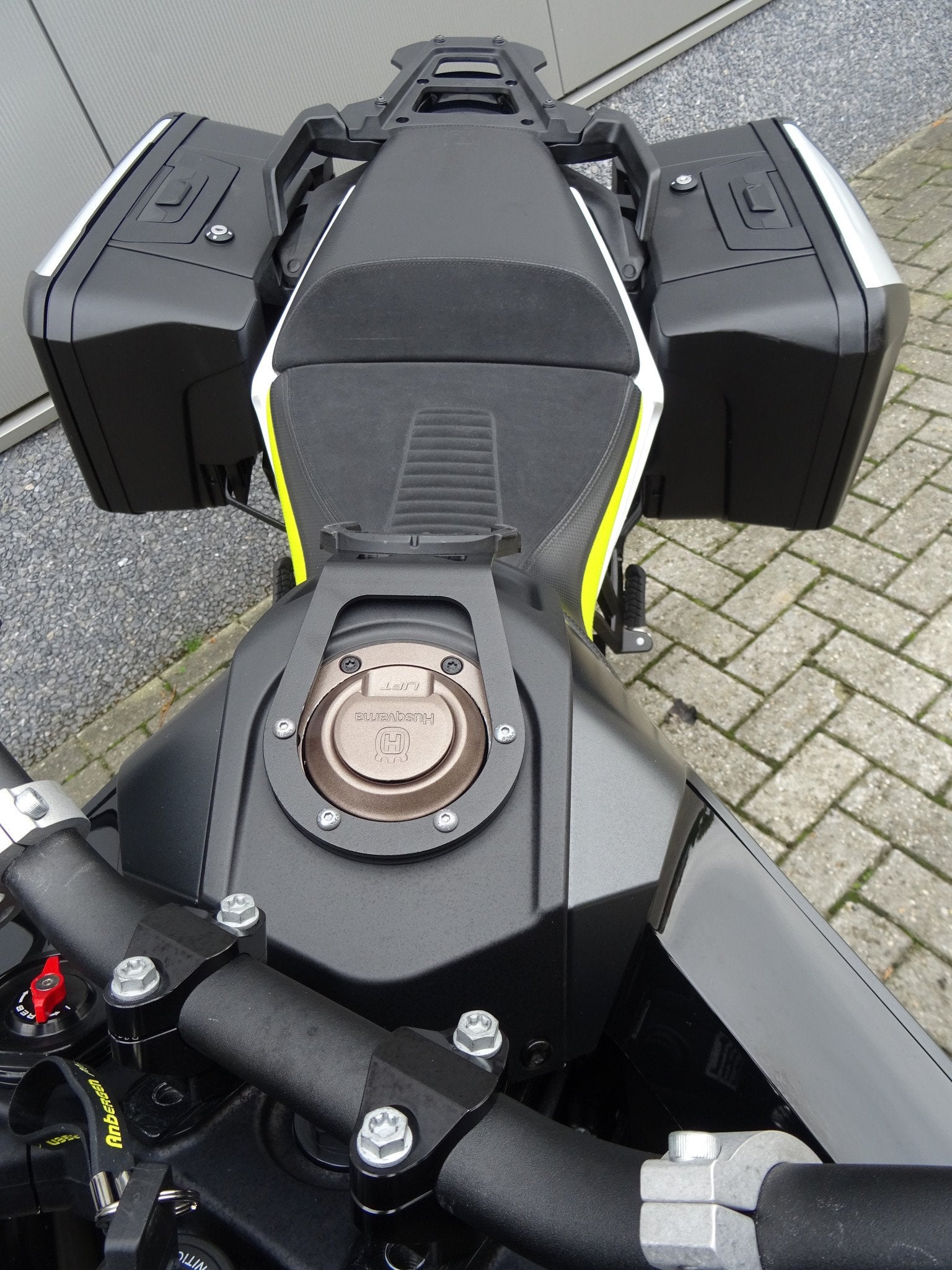 thumb-16