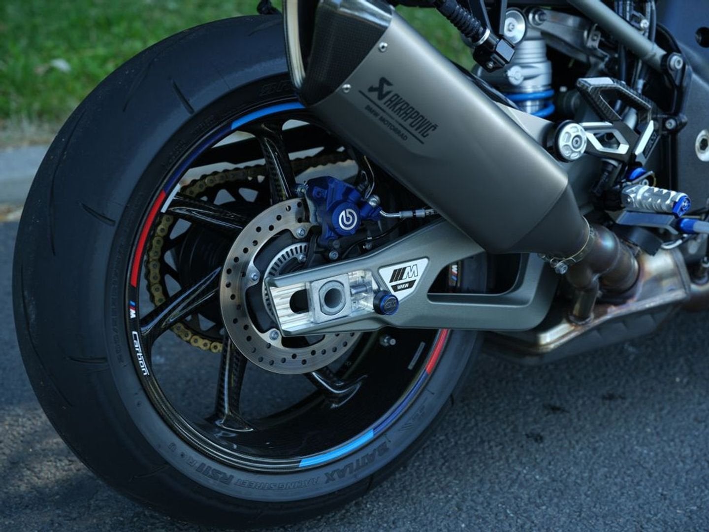 BMW M 1000 R