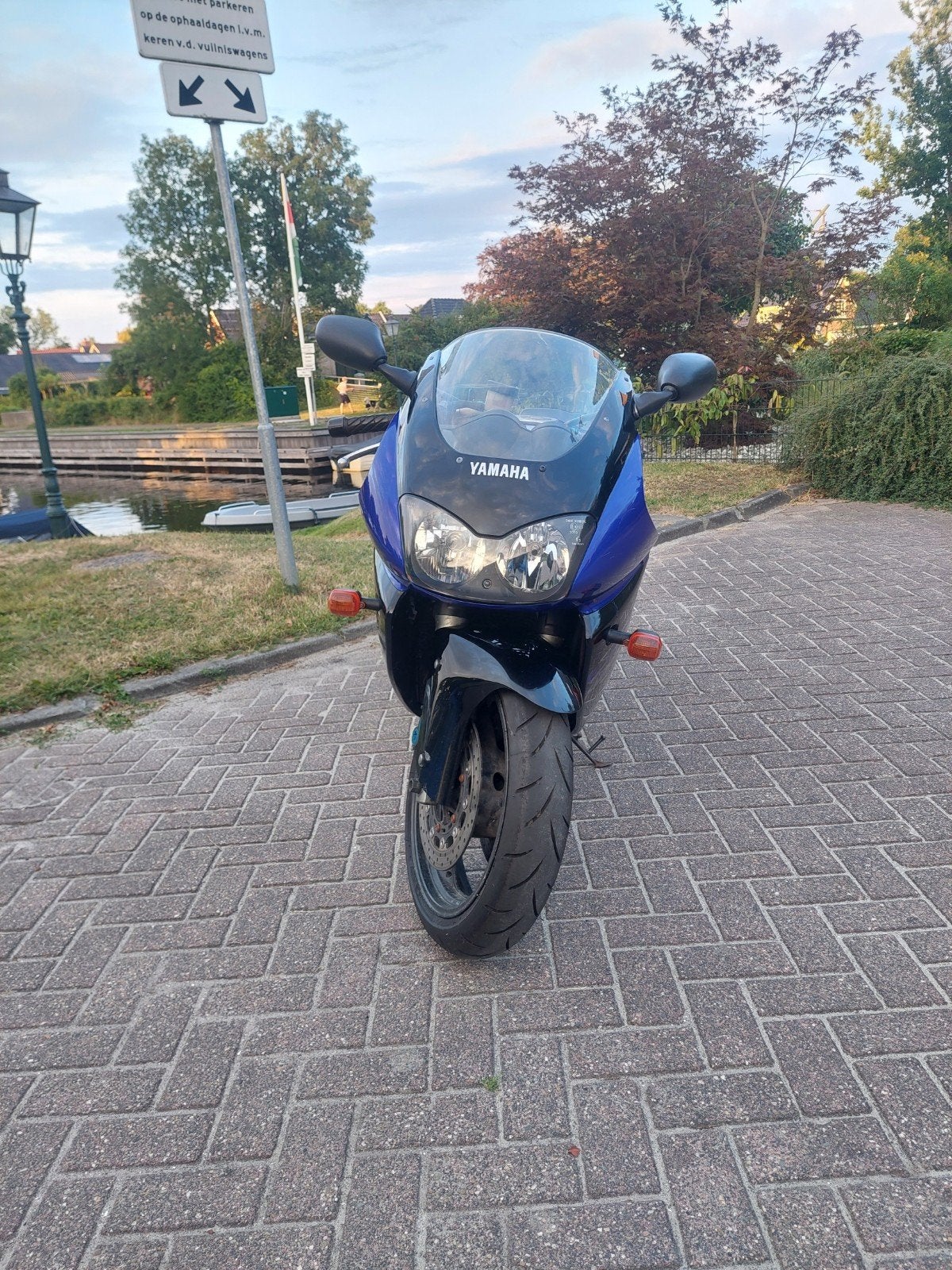 thumb-1