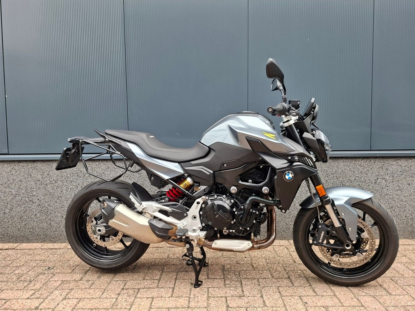 BMW F 900R