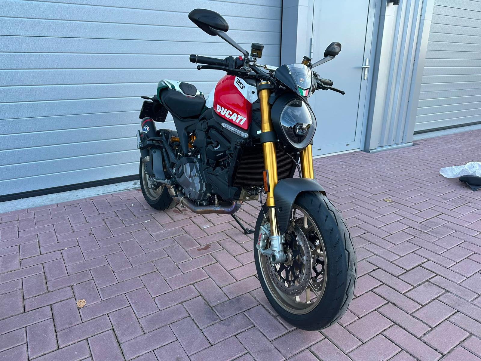 Ducati MONSTER 30 Anniversario
