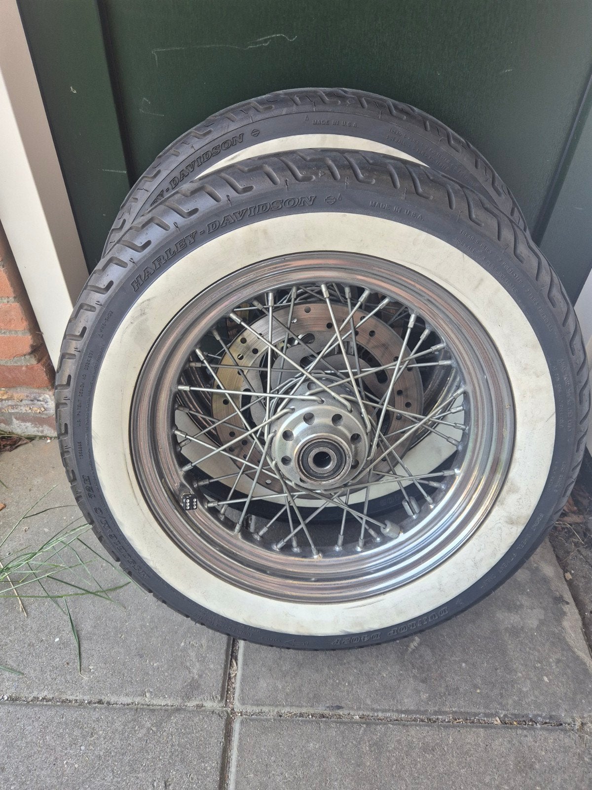 Harley-Davidson FLSTN Heritage Softail Nostalgia (Cow Glide)