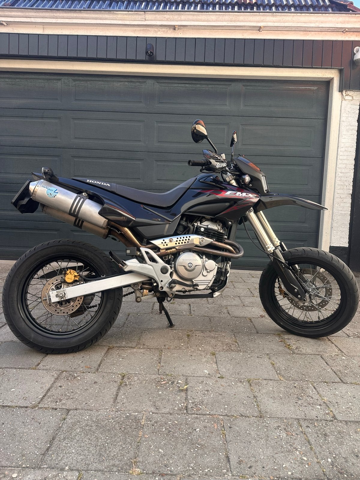 Honda FMX 650 Supermoto