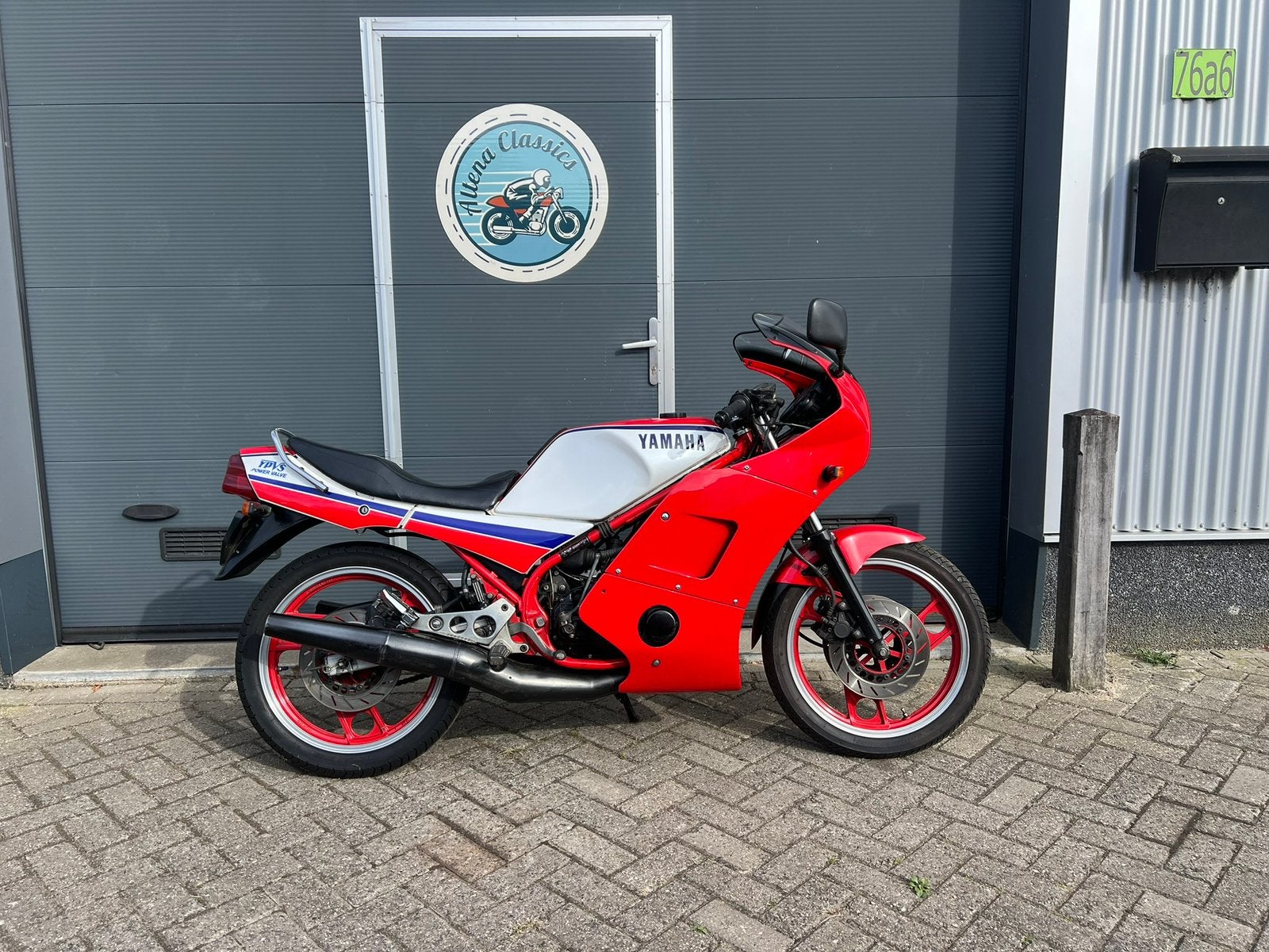 Yamaha RD 350LC