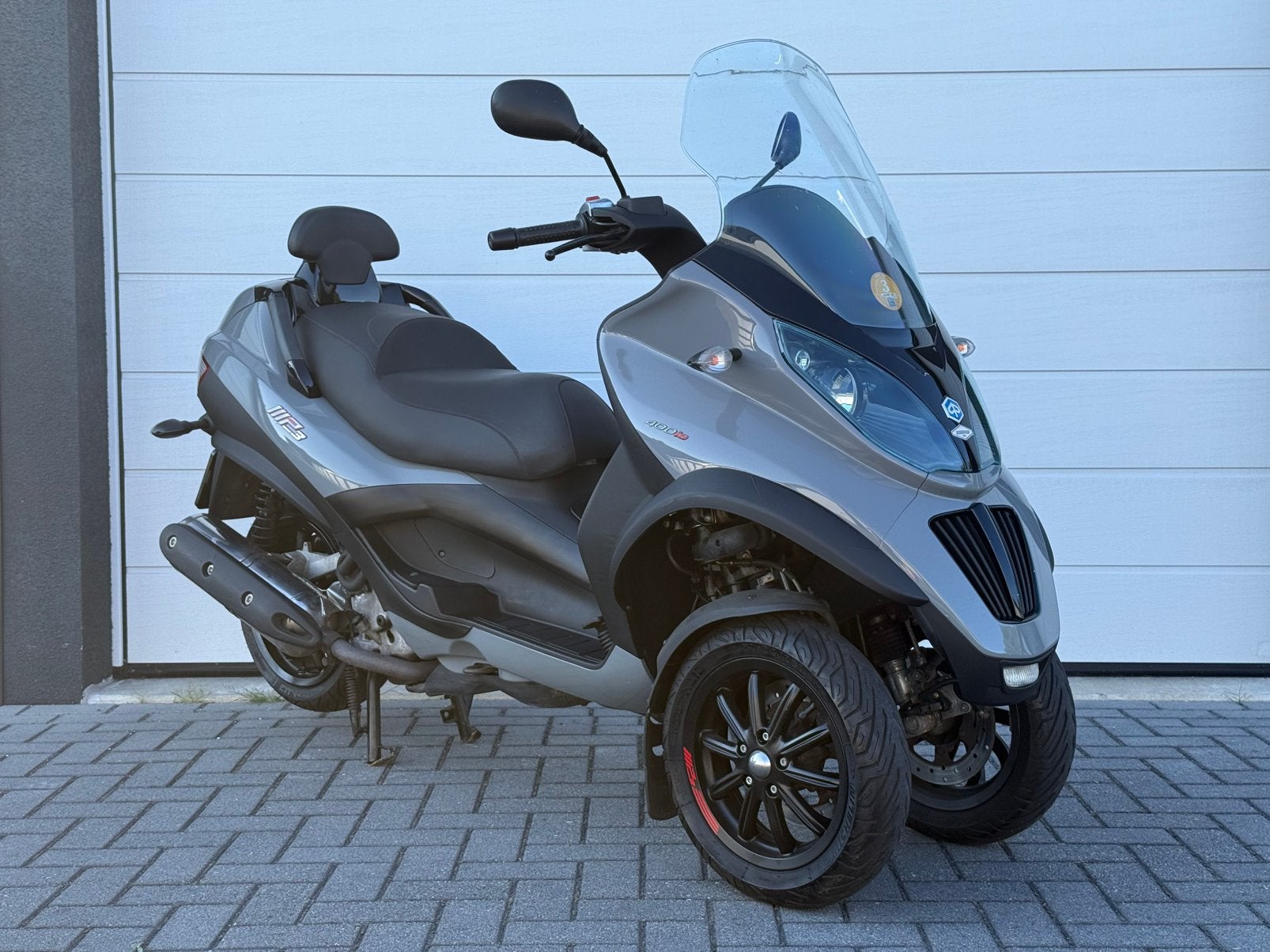 Piaggio MP3 400 LT