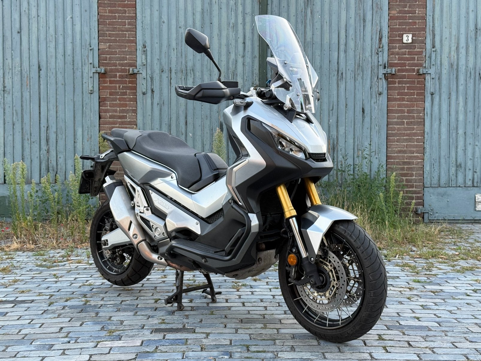 Honda X-ADV 750